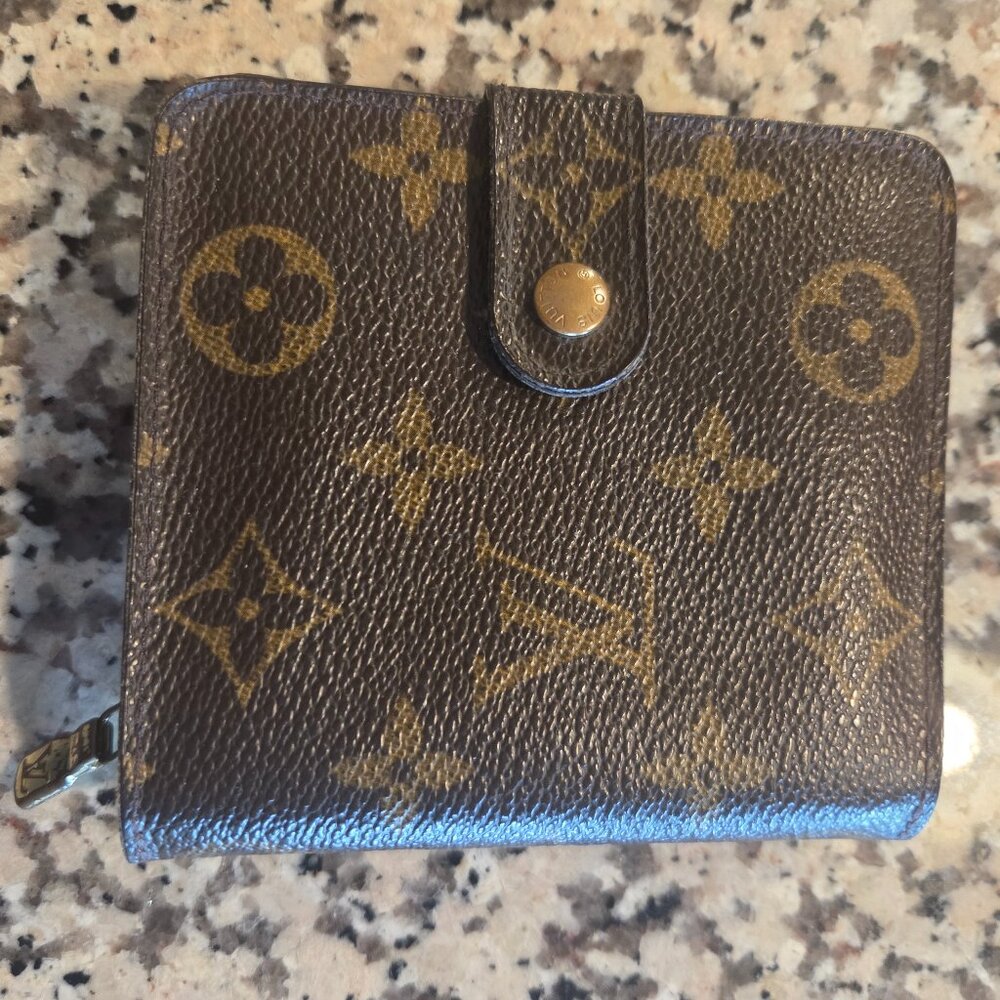 Louis Vuitton bifold wallet
